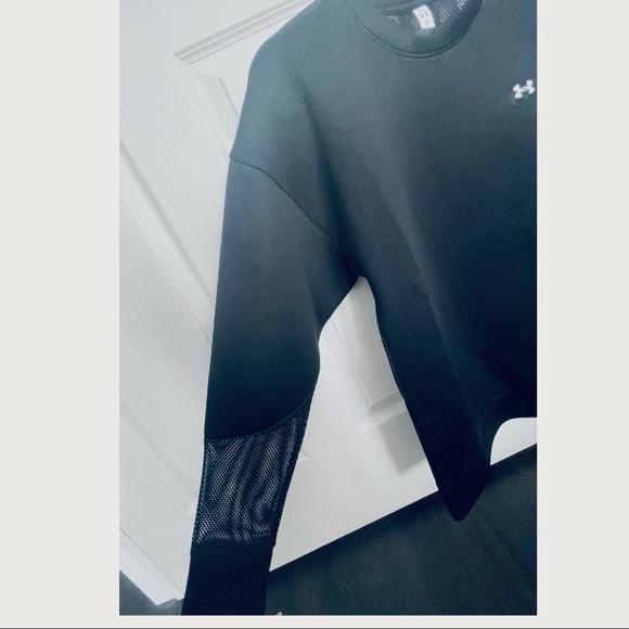 Under Armour Mesh Gym Casual Sweater - Picture 3 of 9